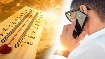Do you know how dangerous it is to use a mobile phone for a long time in the sun