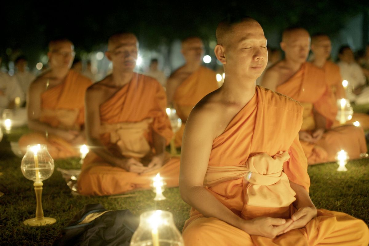 YOU WILL NEVER BE LAZY AFTER WATCHING THIS | Buddhist story on laziness |