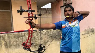 A Kadapa boy who won 57 medals in archery is waiting for help for international competitions