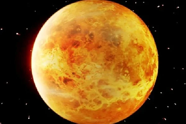 A recent study suggests that Venus once possessed Earth-like plate tectonics, a crucial factor for supporting life.