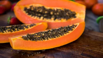 How to identify sweet papaya fruitare all green fruits sweet