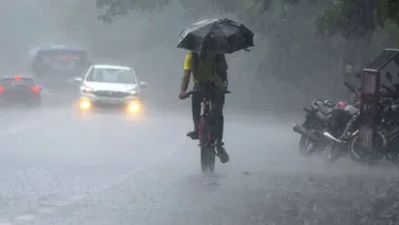 Low pressure rains for 3 days in AP especially for these districts