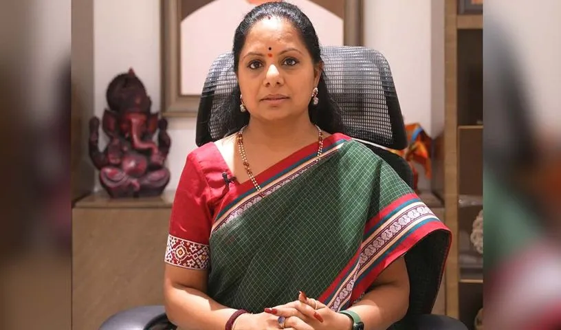 MLC Kavitha for ED investigation.. Heavy police deployment in front of ED office..