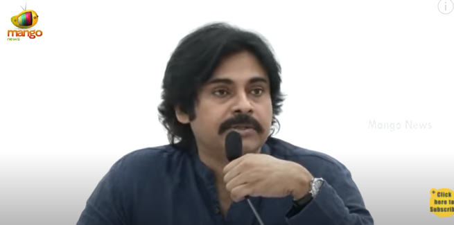 Pawan Kalyan Slams Opposition Parties In Janasena Party Meeting | AP Political News | Mango News