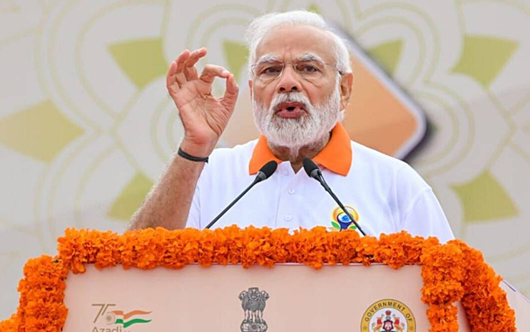 PM Modi Celebrates Yoga Day 2022 in Mysuru