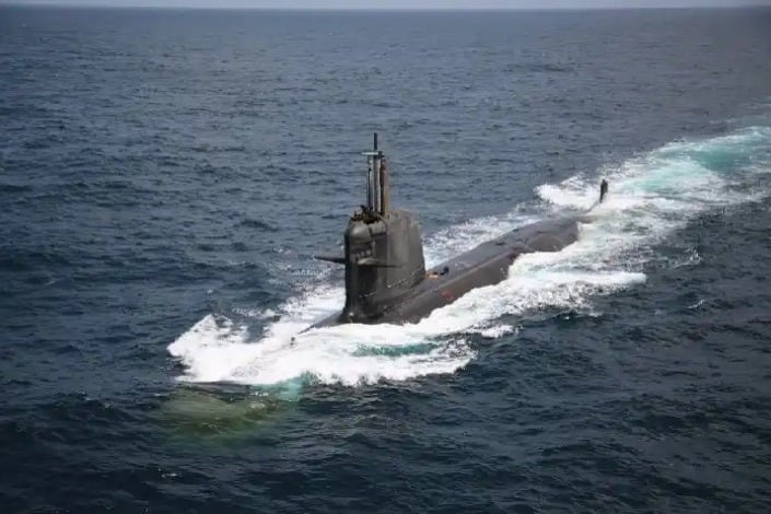 Russia conducts a test of its latest nuclear submarine equipped with the Bulava missile