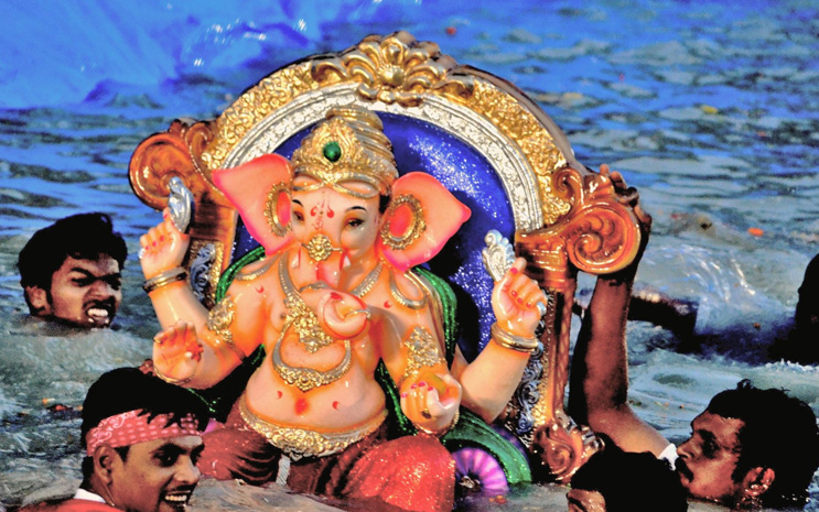 Telangana Orders No Immersion of Ganesh Idols in Hussain Sagar | Ganesh Navarathri Update